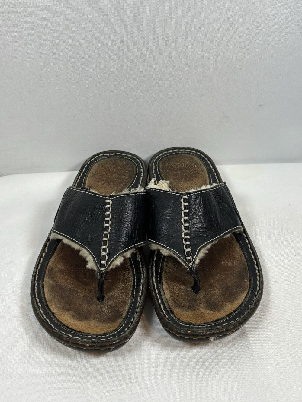 UGG AUSTRALIA 5114 LAYBACK BLACK LEATHER SHEEPSKIN THONG SANDALS WOMEN'S 6 EU 37